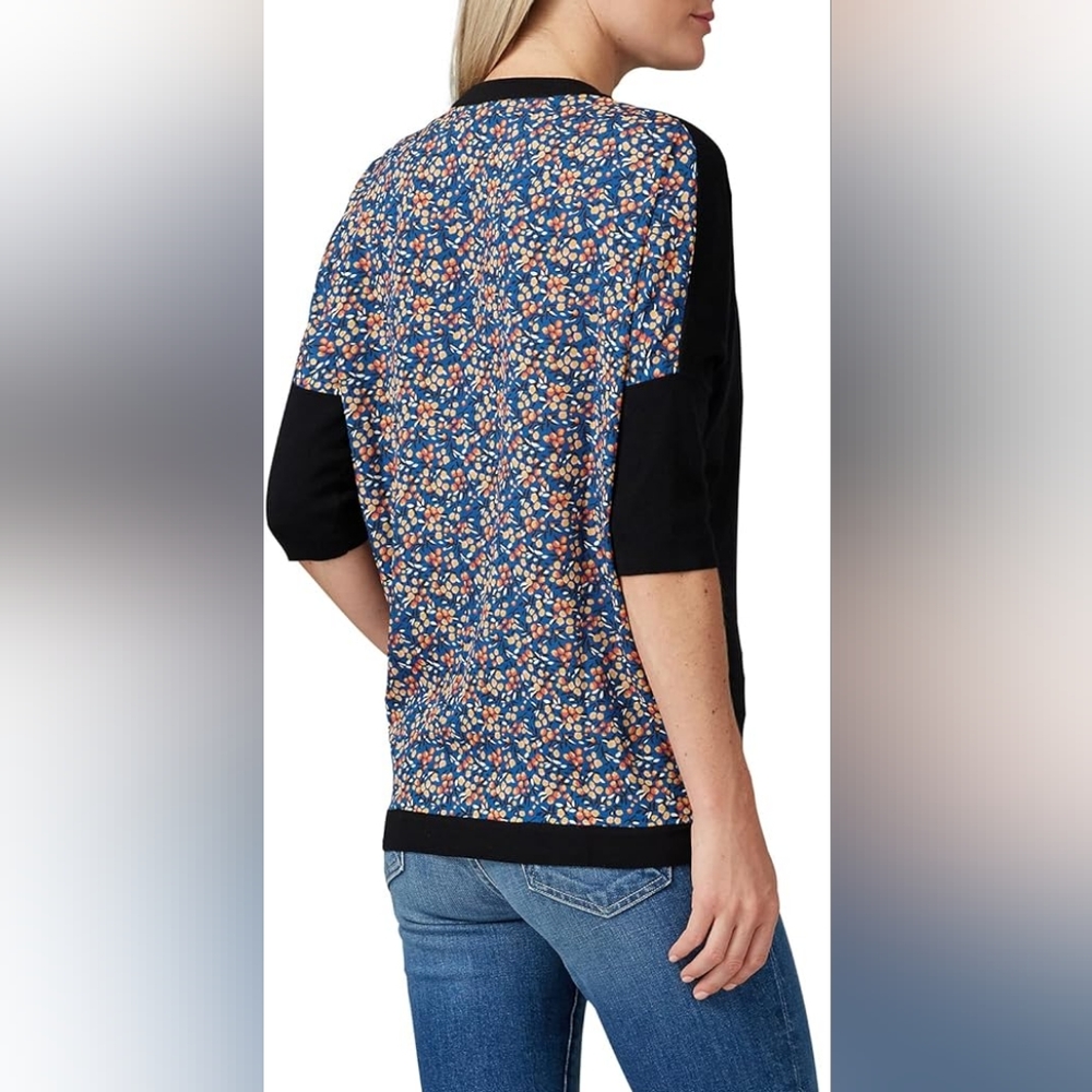 Derek Lam Black Floral Batwing Sweater Top Size XS can fit small easily.